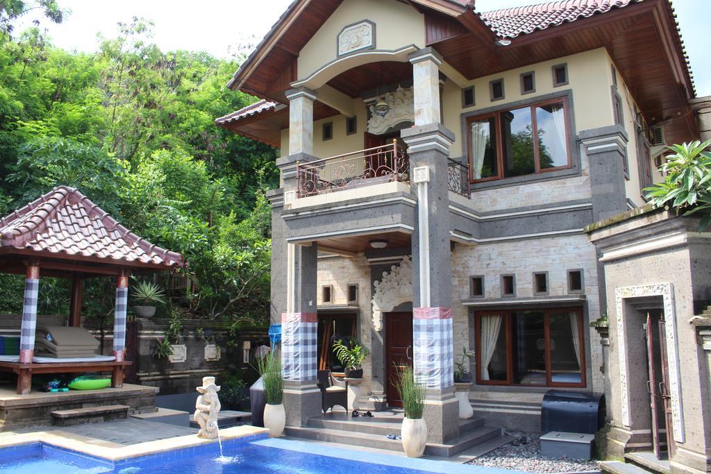 Puri Pondok Dawa Villa Kusamba Luaran gambar